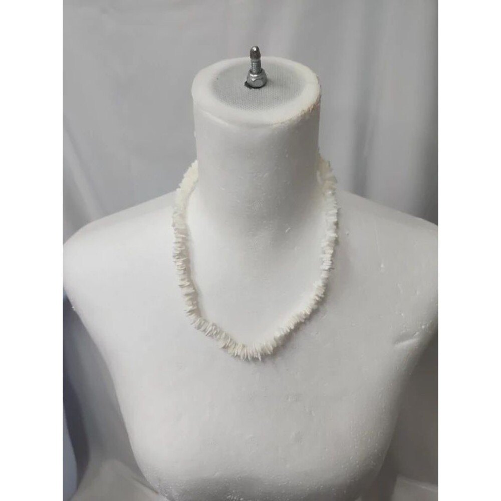 70s tropical summer vibe necklace